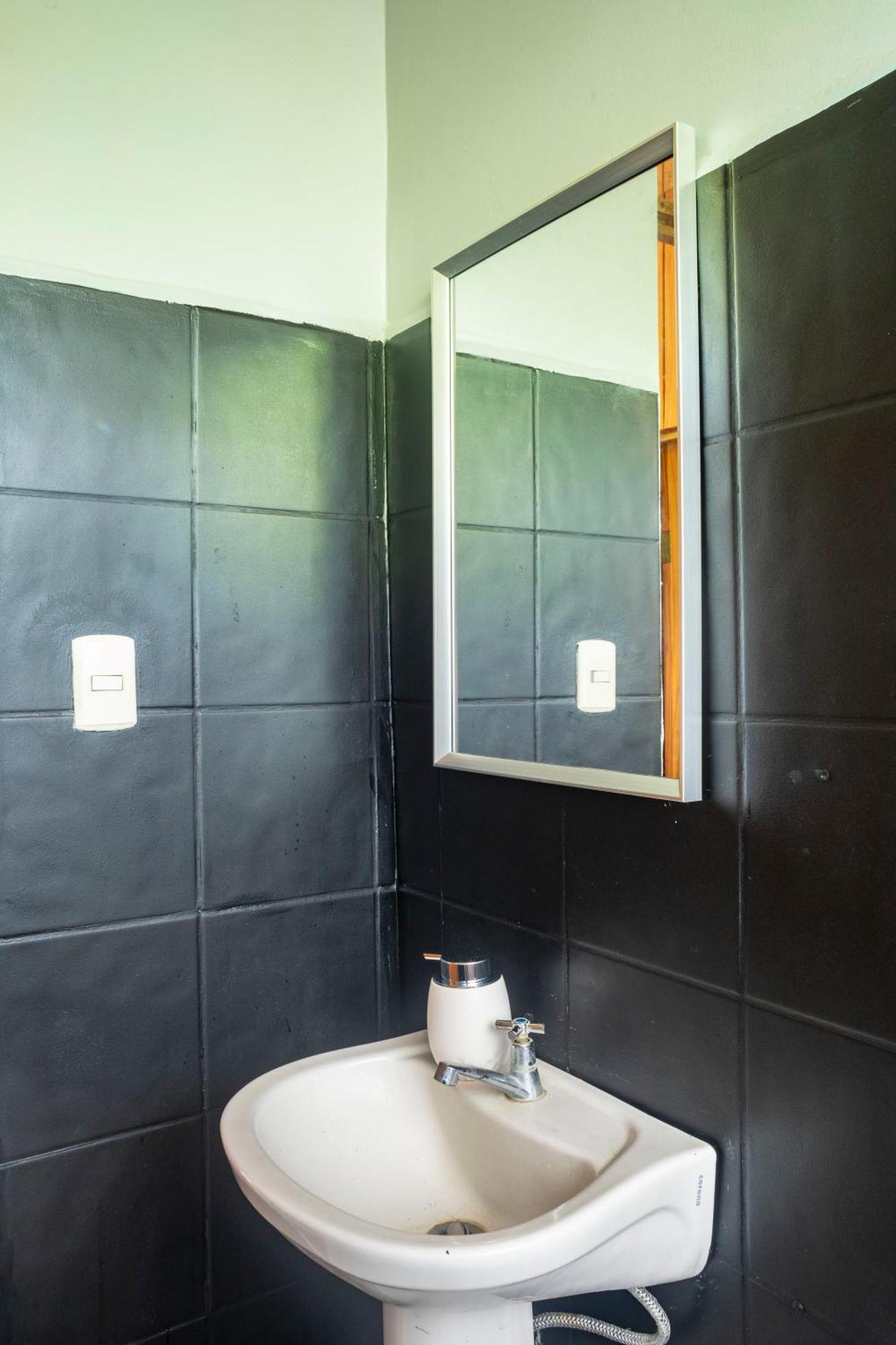 Argdivan Beach Hostel Sámara Eksteriør bilde