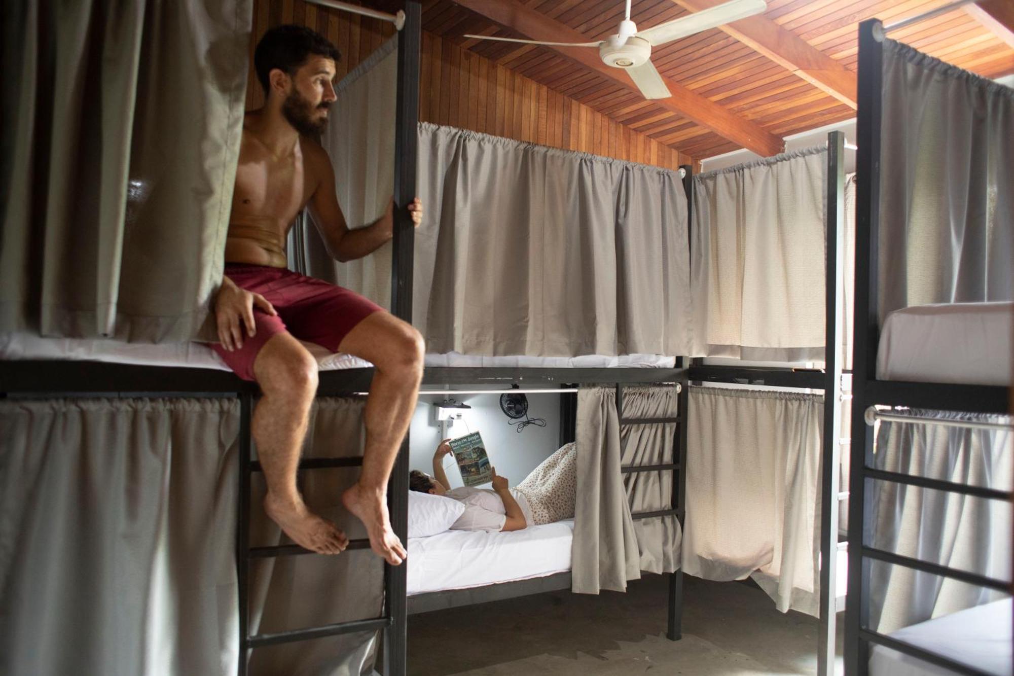 Argdivan Beach Hostel Sámara Eksteriør bilde