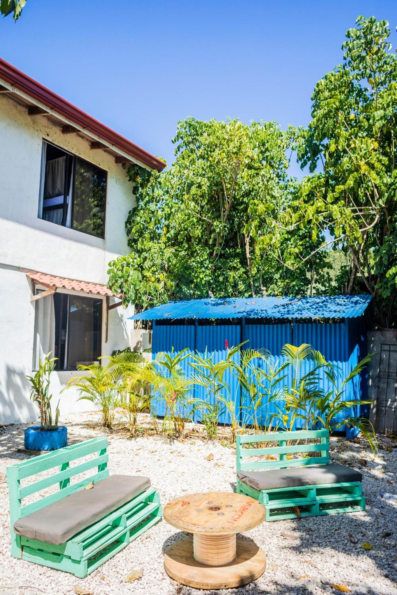 Argdivan Beach Hostel Sámara Eksteriør bilde